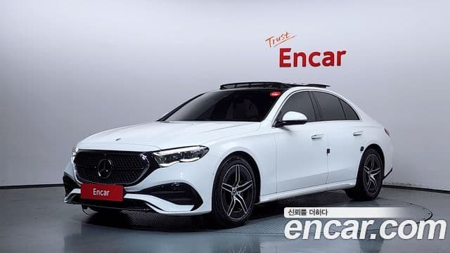 Mercedes-Benz E-Class 2025 — Фото 9/20