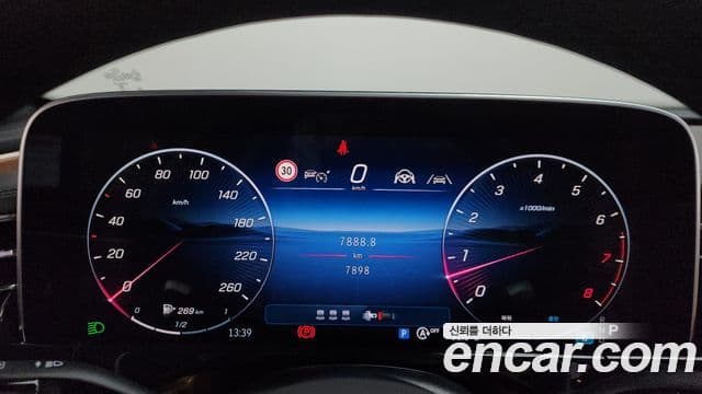 Mercedes-Benz E-Class 2025 — Фото 6/20