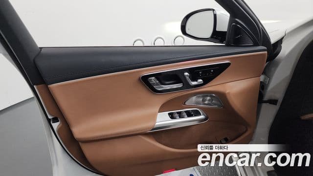 Mercedes-Benz E-Class 2025 — Şəkil 16/34