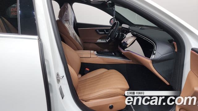 Mercedes-Benz E-Class 2025 — Şəkil 21/34