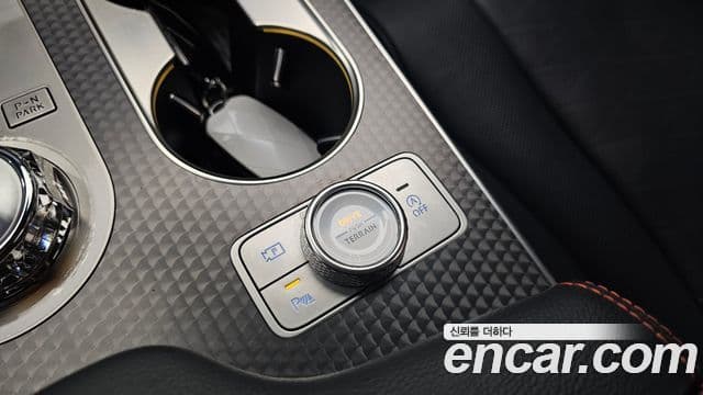 Genesis GV80 Coupe 2024 — Photo 20/38