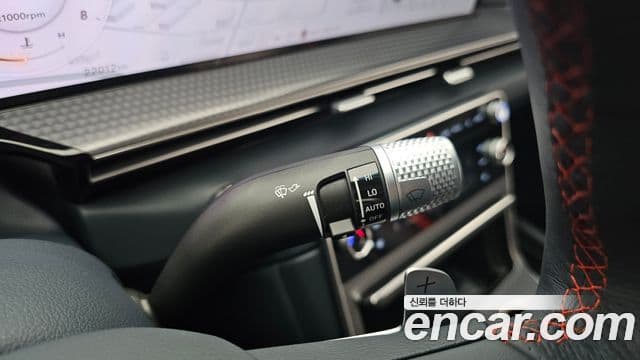 Genesis GV80 Coupe 2024 — Photo 34/38