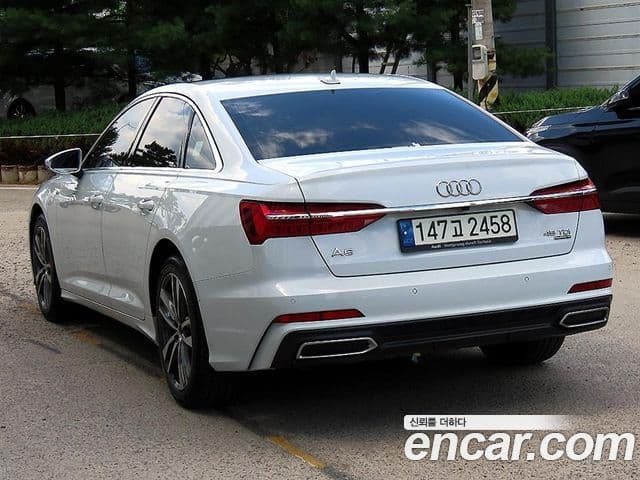 Audi A6 2021 — ფოტო 2/20