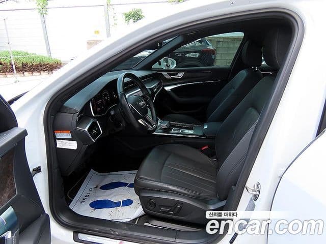Audi A6 2021 — ფოტო 4/20