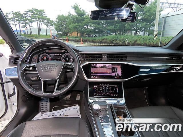Audi A6 2021 — ფოტო 6/20