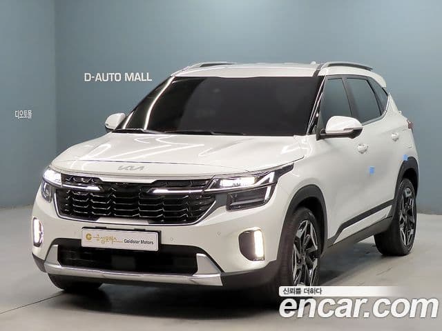 Kia Seltos 2023 — ფოტო 9/20