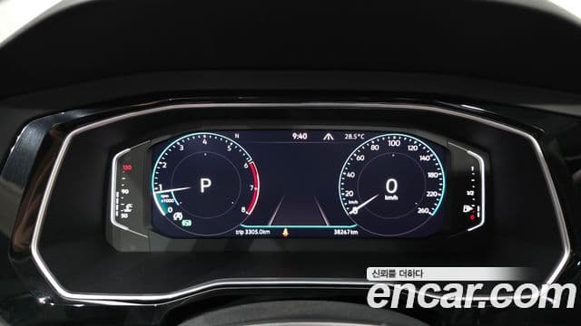 Volkswagen Jetta 2021 — Şəkil 8/20