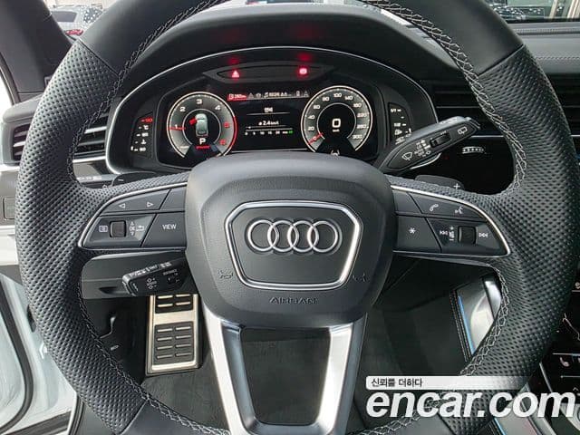 Audi Q7 2026 — ფოტო 12/20