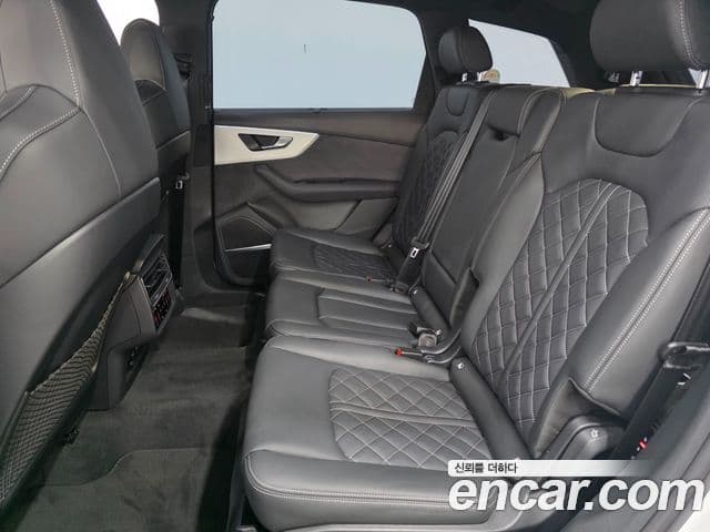 Audi Q7 2026 — ფოტო 15/20