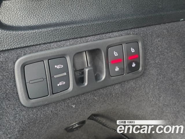 Audi Q7 2026 — ფოტო 16/20