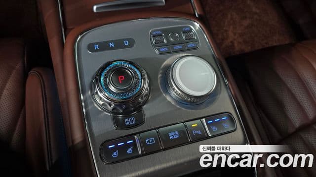 Genesis G90 2022 — Şəkil 9/20