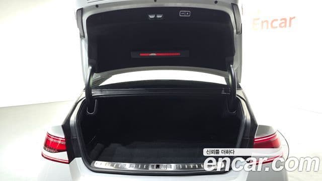 Genesis G90 2022 — Şəkil 18/20