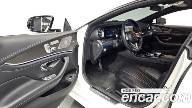 Mercedes-Benz CLS-Class 2020 — Фото 10/20