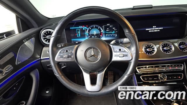 Mercedes-Benz CLS-Class 2020 — Фото 13/20
