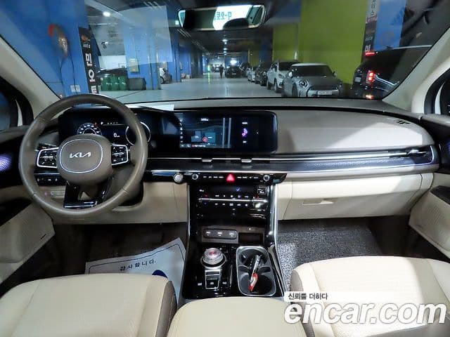 Kia Carnival 2023 — Şəkil 20/20