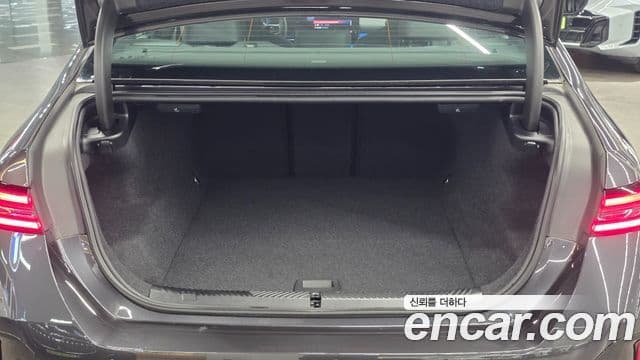 BMW i5 2025 — ფოტო 4/20