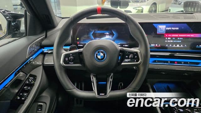 BMW i5 2025 — ფოტო 14/20