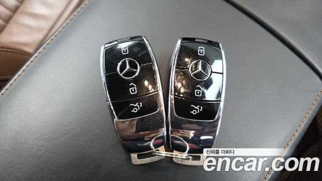 Mercedes-Benz S-Class 2018 — Фото 16/20