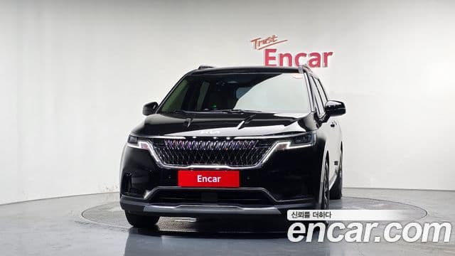 Kia Carnival 2022 — Фото 3/20