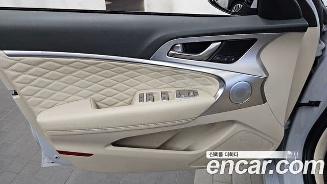 Genesis G70 2018 — Şəkil 10/38