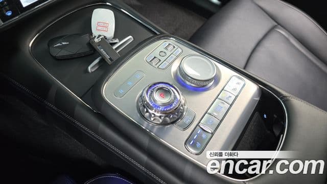 Genesis G90 2022 — Şəkil 3/20