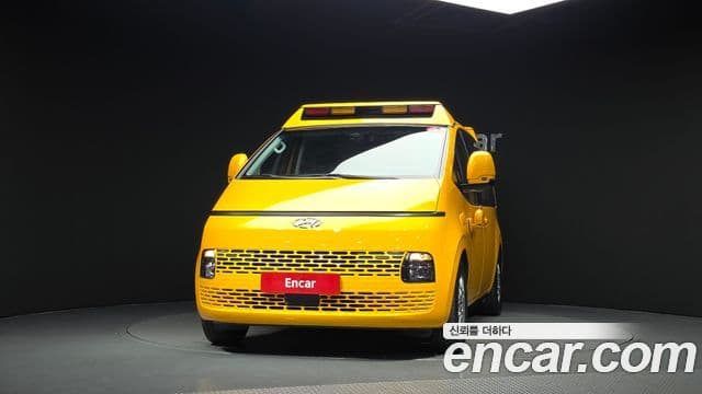 Hyundai Staria 2024 — Şəkil 3/20