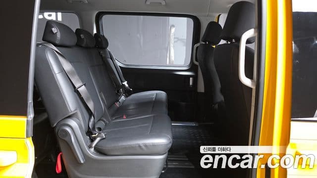 Hyundai Staria 2024 — Şəkil 12/20