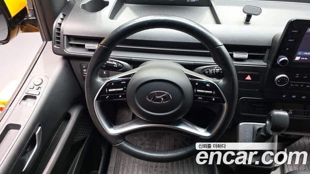 Hyundai Staria 2024 — Şəkil 13/20