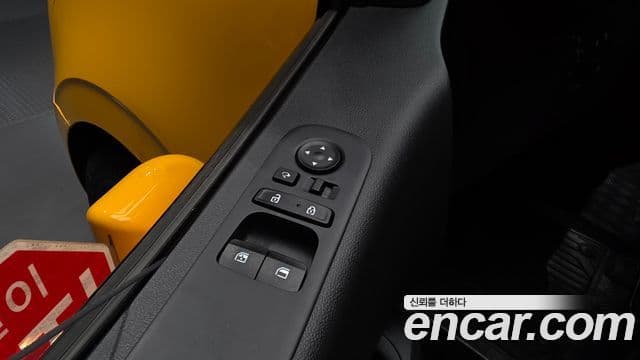 Hyundai Staria 2024 — Şəkil 18/20