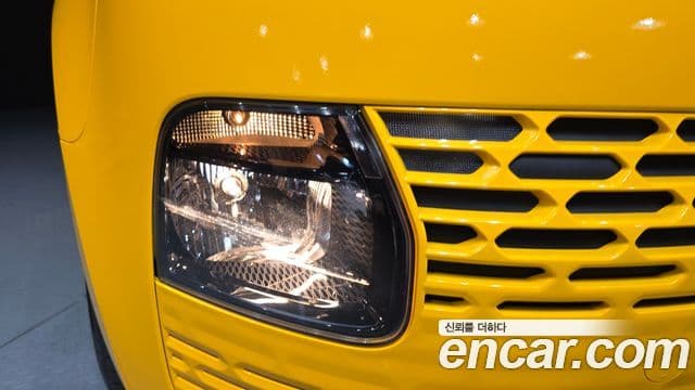 Hyundai Staria 2024 — Photo 7/32