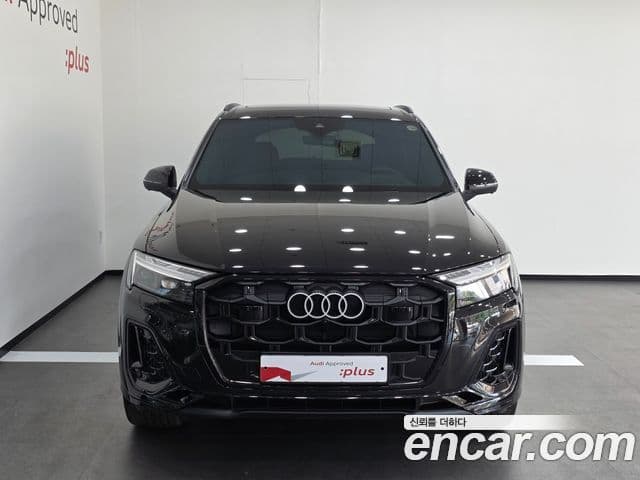 Audi Q7 2025 — Photo 8/20