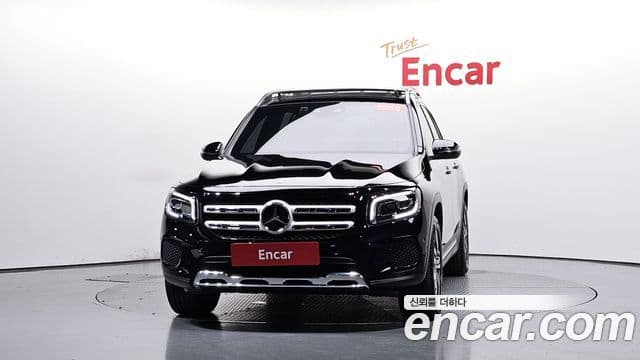 Mercedes-Benz GLB-Class 2023 — Фото 3/20