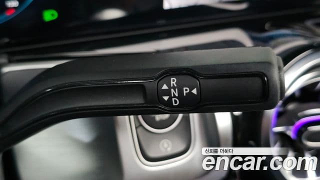 Mercedes-Benz GLB-Class 2023 — Фото 9/20