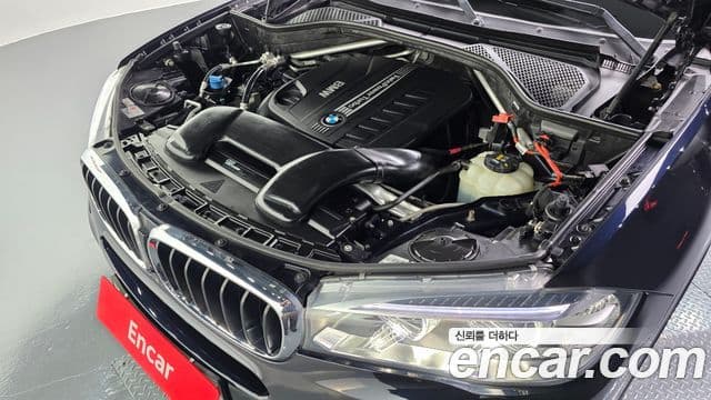 BMW X5 2018 — ფოტო 6/20