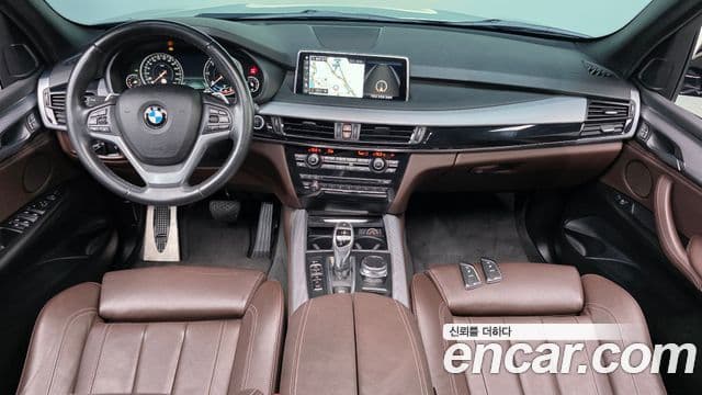 BMW X5 2018 — ფოტო 7/20