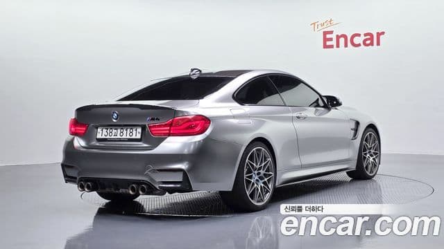 BMW M4 2018 — ფოტო 2/20