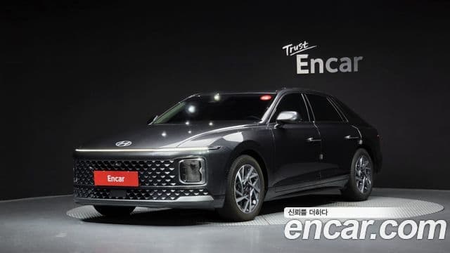 Hyundai Grandeur 2023 — Фото 1/20