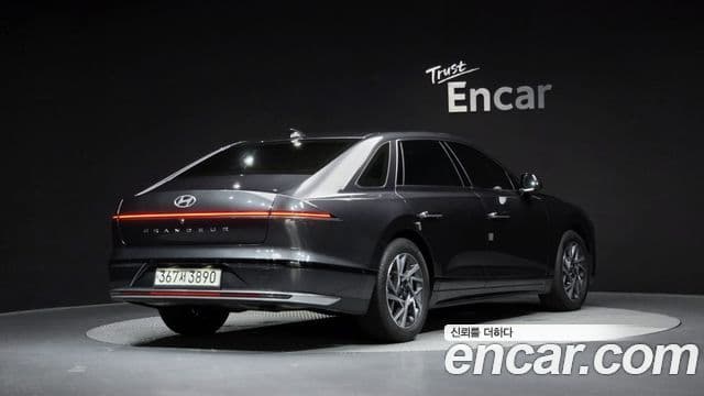 Hyundai Grandeur 2023 — Фото 2/20