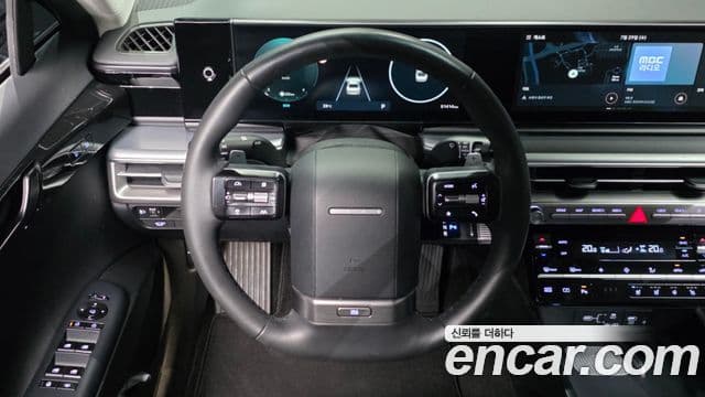 Hyundai Grandeur 2023 — Фото 13/20