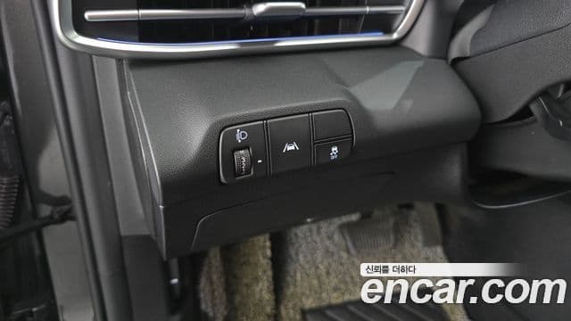 Hyundai Avante 2021 — ფოტო 19/20