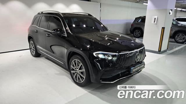 Mercedes-Benz EQB 2025 — ფოტო 8/20