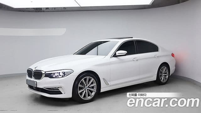 BMW 5 Series 2019 — Şəkil 2/20