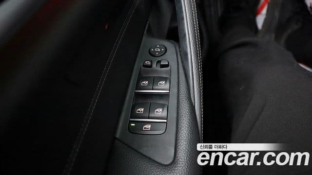 BMW 5 Series 2019 — Şəkil 13/20