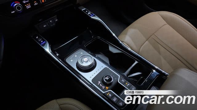 Kia Sorento 2024 — Фото 9/20