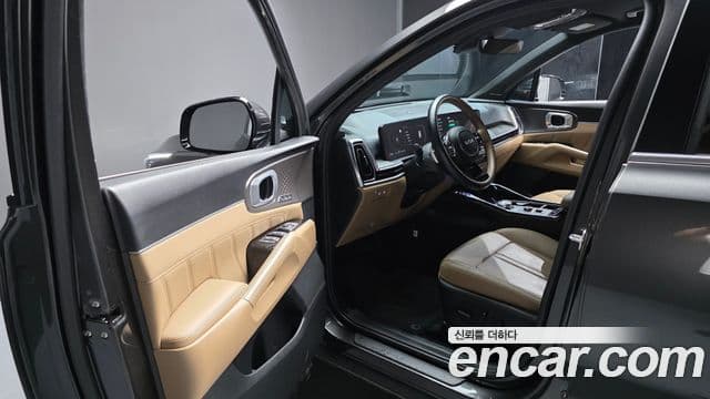 Kia Sorento 2024 — Фото 10/20
