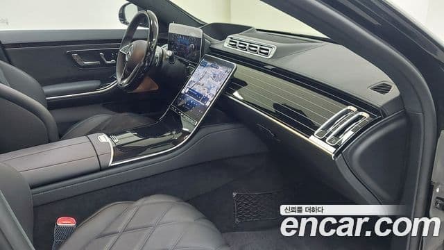 Mercedes-Benz S-Class 2025 — ფოტო 18/18