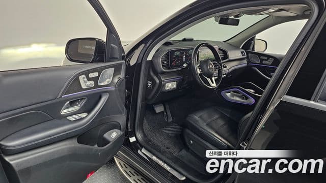 Mercedes-Benz GLE-Class 2019 — Şəkil 10/20