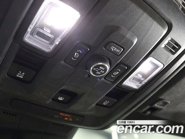 Cadillac Escalade 2025 — Şəkil 11/20