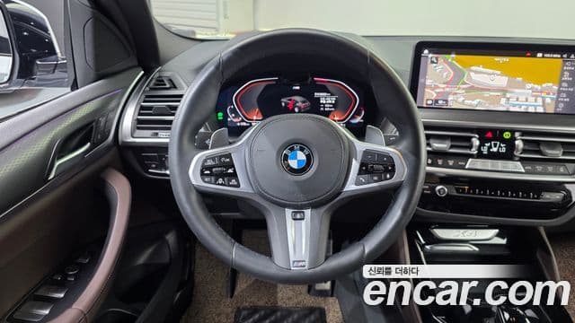 BMW X4 2024 — Фото 13/20