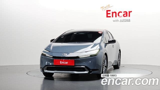 Toyota Prius 2024 — Photo 15/32